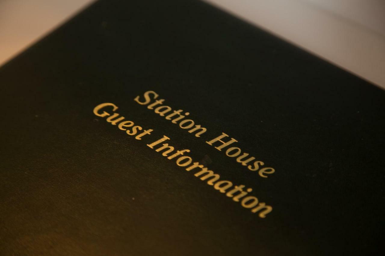 Station House Bed & Breakfast 에너스타이먼 외부 사진