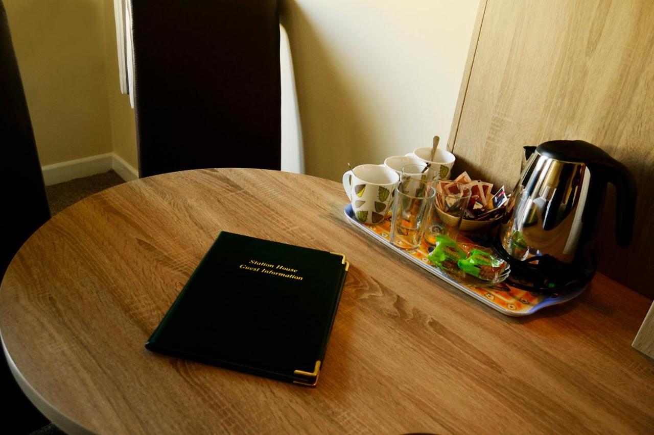 Station House Bed & Breakfast 에너스타이먼 외부 사진
